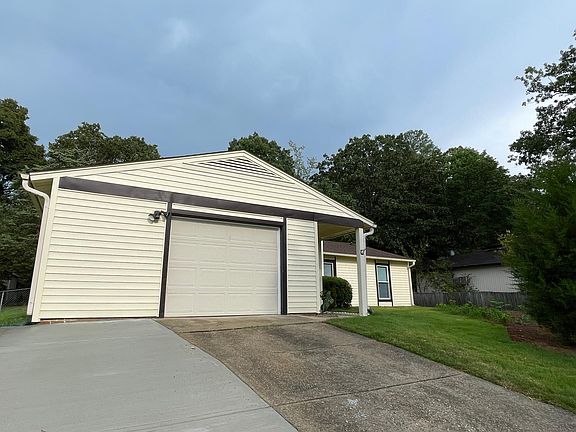 5th image of 1607 Burnley Dr