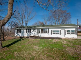 4932 N Creasy Springs Rd #R, Columbia, MO 65202