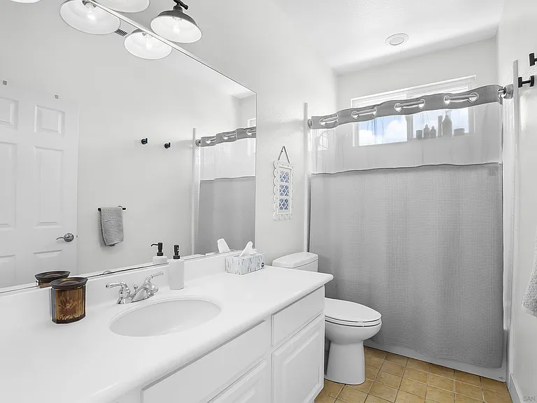 1306 Traver Ct — Photo 7