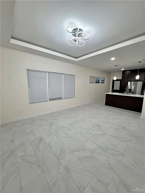 2 bed, 2.0 bath, 1000 sqft, $1,300 — Photo 2