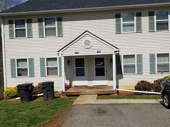 2nd image of 1055 Piedmont St