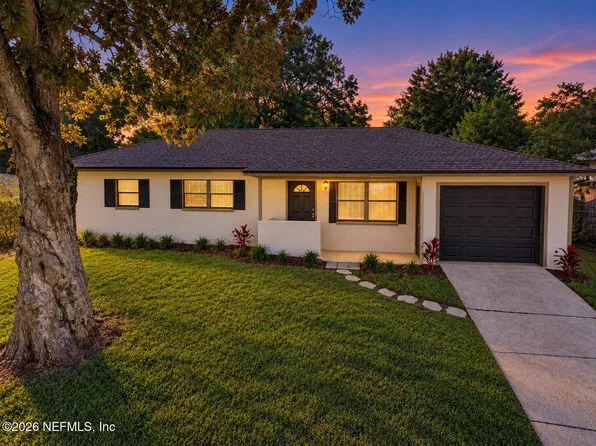 7446 CENTAURI Road, Jacksonville, FL 32210