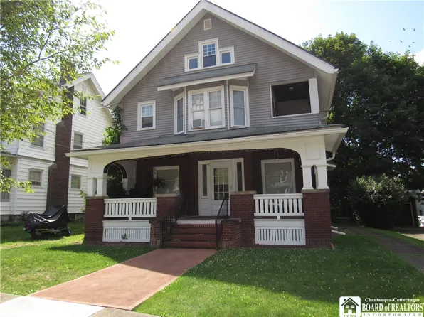 43 Walnut St, Jamestown, NY 14701