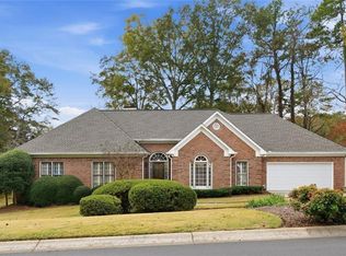 2289 Glenridge Dr, Marietta, GA 30062