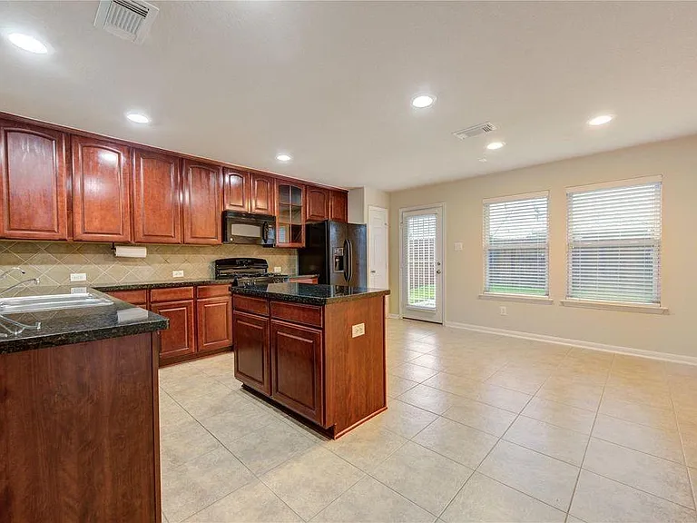 16702 Grovetrail Ln — Photo 30