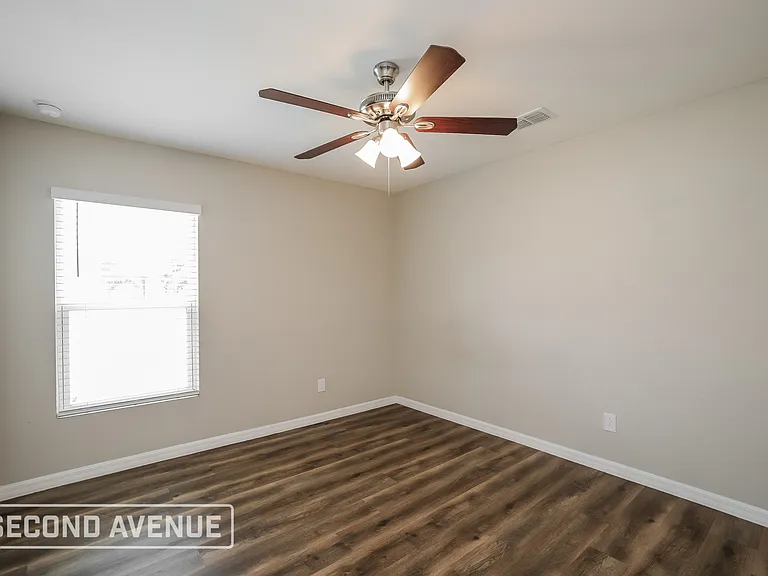 2512 54th St SW — Photo 16