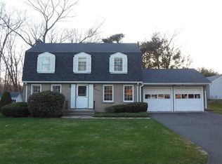 167 Dorwin Dr, West Springfield, MA 01089