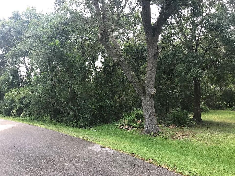1st image of 1813 NE Trisha Dr