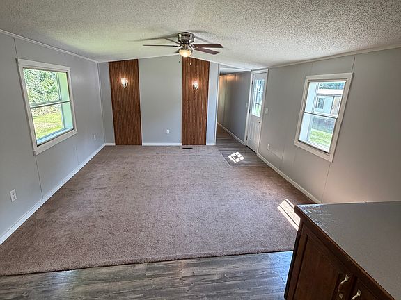 3rd image of 286 State Route 176 Unit 9