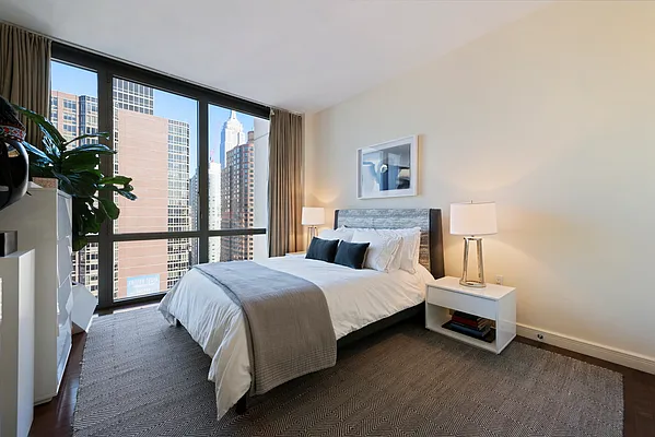 Sold by Compass | media 32