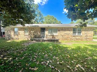 91 Hughes Dr, Jackson, TN 38305