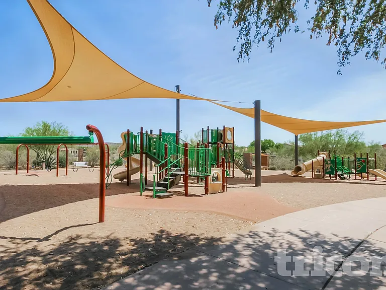 12541 W Hummingbird Ter — Photo 23