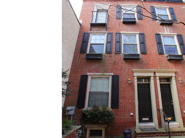 968 N Lawrence St #R — Photo 2