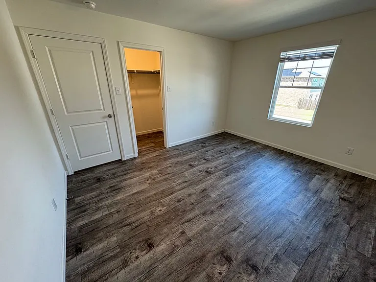 1812 Washington St — Photo 16