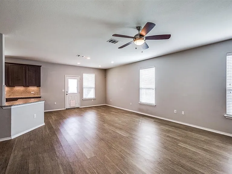 9009 Acorn Cup Dr — Photo 4