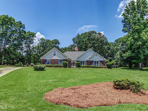 2nd image of 50 Somerset Ct