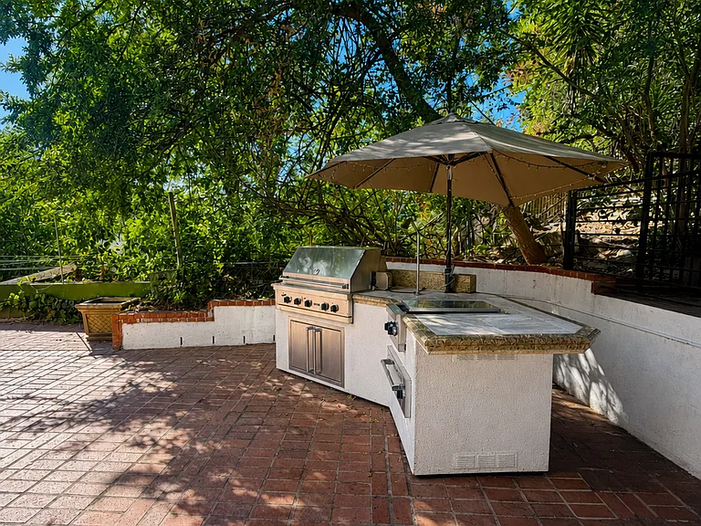 3601 Dellvale Pl — Photo 10
