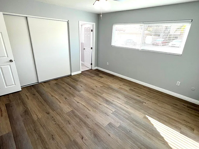 309 W Kelly Ave #B — Photo 24
