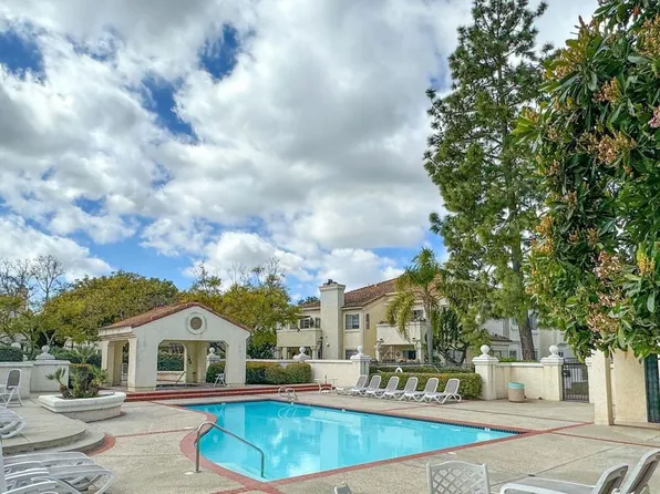 750 Breeze Hill Rd APT 131, Vista, CA 92081