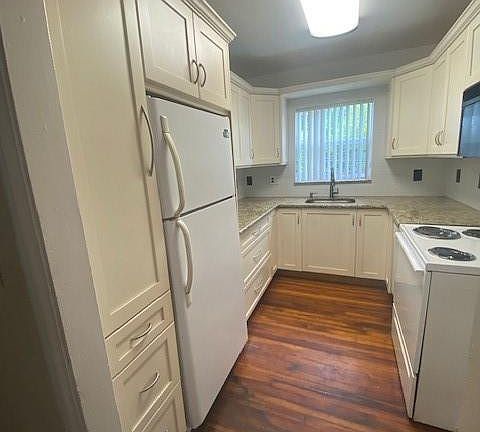 3rd image of 1010 N 17th