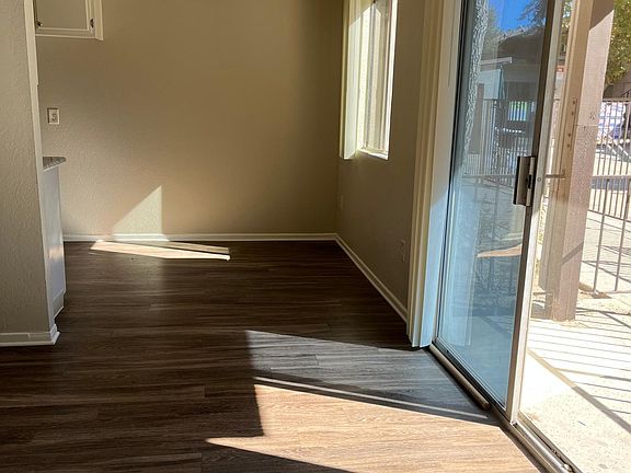 2nd image of 24838 Newhall Ave #B70abf8b5