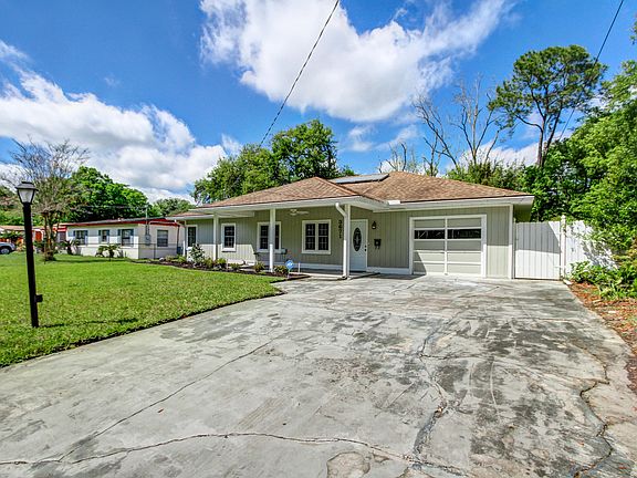 3rd image of 3671 Mimosa Dr