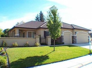 3816 Henderson Way, Carmichael, CA 95608