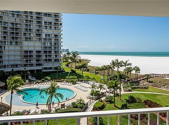 2nd image of 320 Seaview Ct #2-507