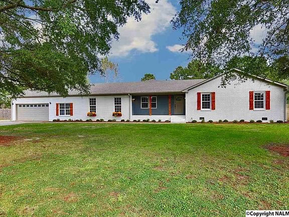 2nd image of 123 Pattiwood Dr