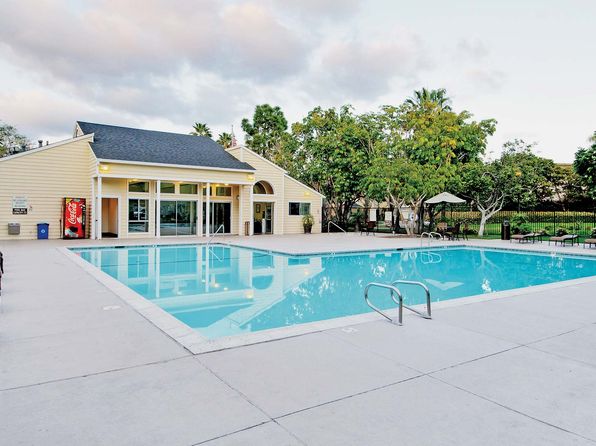 4392 W Point Loma Blvd #8-C00