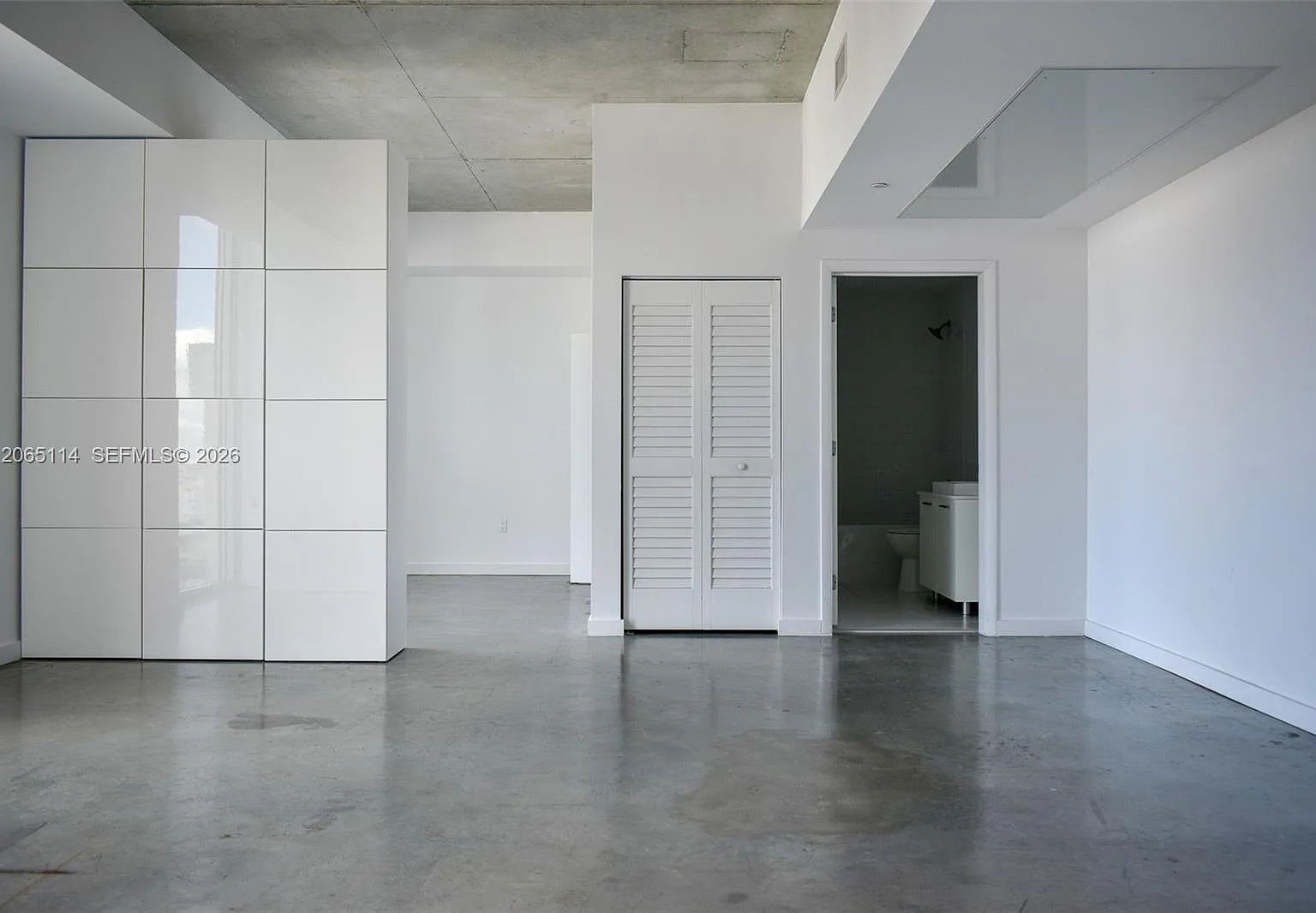 Centro Condo — Photo 3