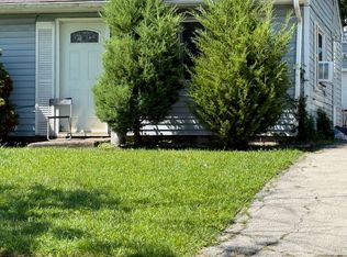 1904 Boston St, Chicago Heights, IL 60411