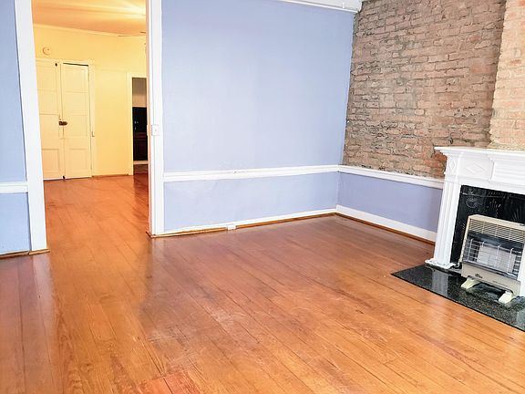 2nd image of 637 Saint Ann St