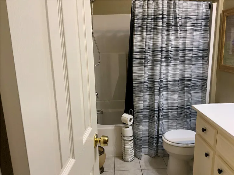 3006 Bolt St #A — Photo 35