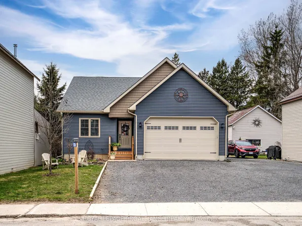 1086 Prince St, Leeds And The Thousand Islands, ON K0E 1L0