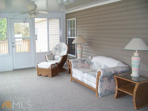 5th image of 813 Southwell Ln