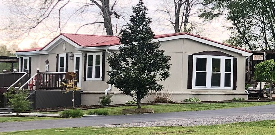 1st image of 143 Castleberry Ln