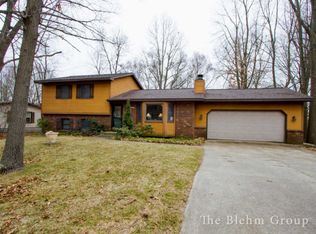 4652 Shank St NE, Rockford, MI 49341