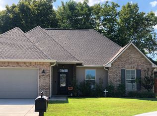 1102 Eli Conner Dr, Bossier City, LA 71112