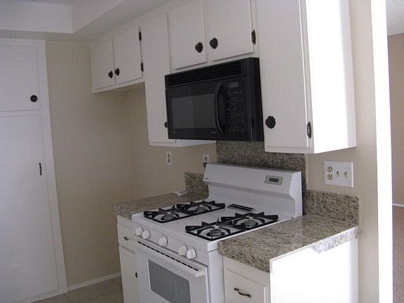 2nd image of 1408 Forest Glen Dr APT 77