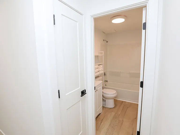 207 Beaver St — Photo 8