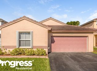 18569 NW 22nd Ct, Hollywood, FL 33029