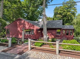 41 Brook St, Wakefield, MA 01880