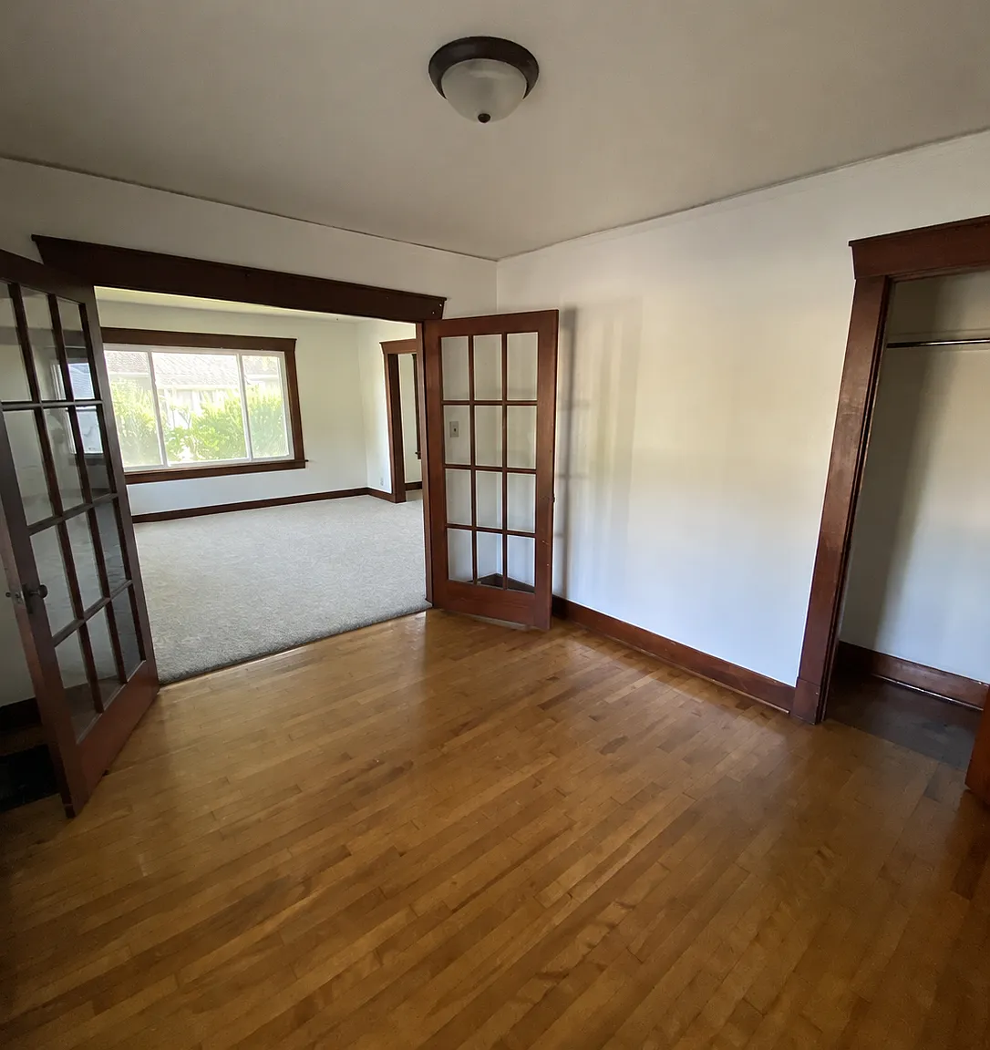 3 bed, 1000 sqft, $1,195 — Photo 3