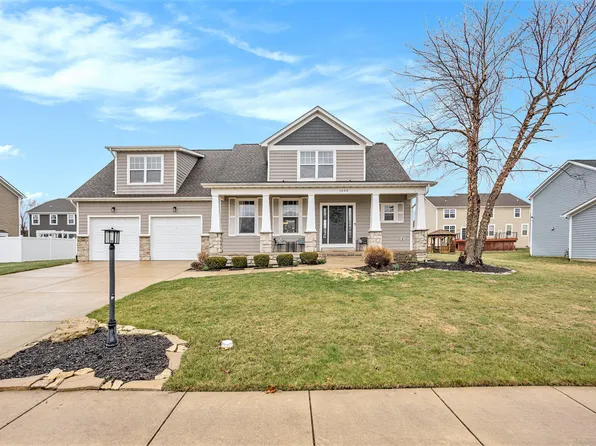 3000 Buckingham Dr, Valparaiso, IN 46385