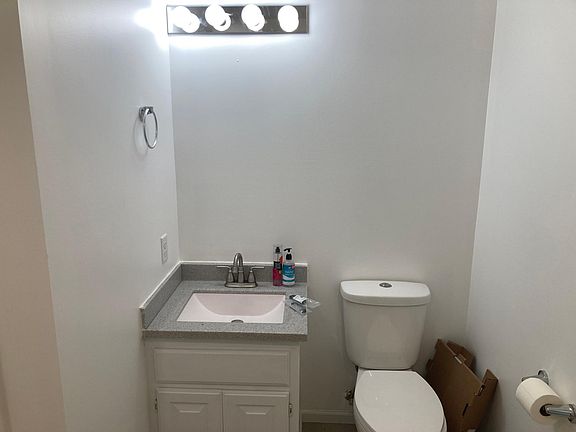 3rd image of 602 1st St E #2