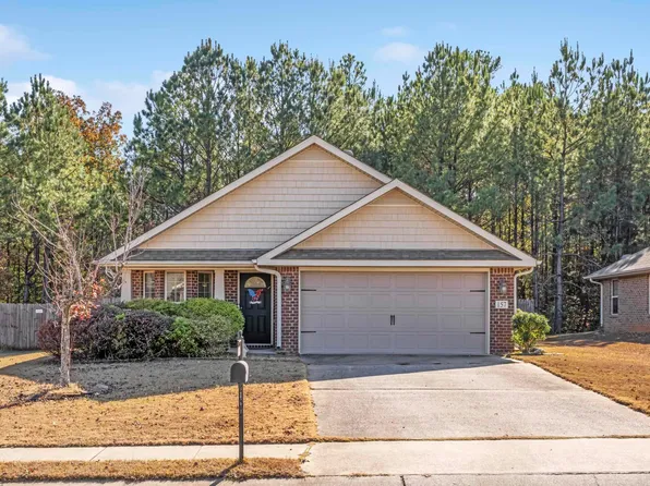 157 Hillcrest Dr, Montevallo, AL 35115