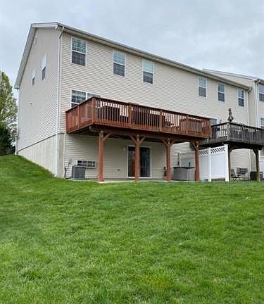 2nd image of 2 Crestmont Ct