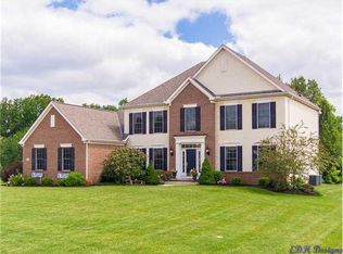 2575 Silverleaf Dr, Powell, OH