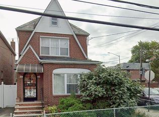 8428 Penelope Ave, Middle Village, NY 11379